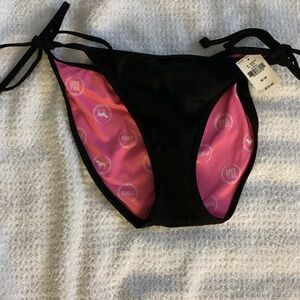PINK Victoria's Secret Black and Pink Bikini Bottom NWT  Size Medium